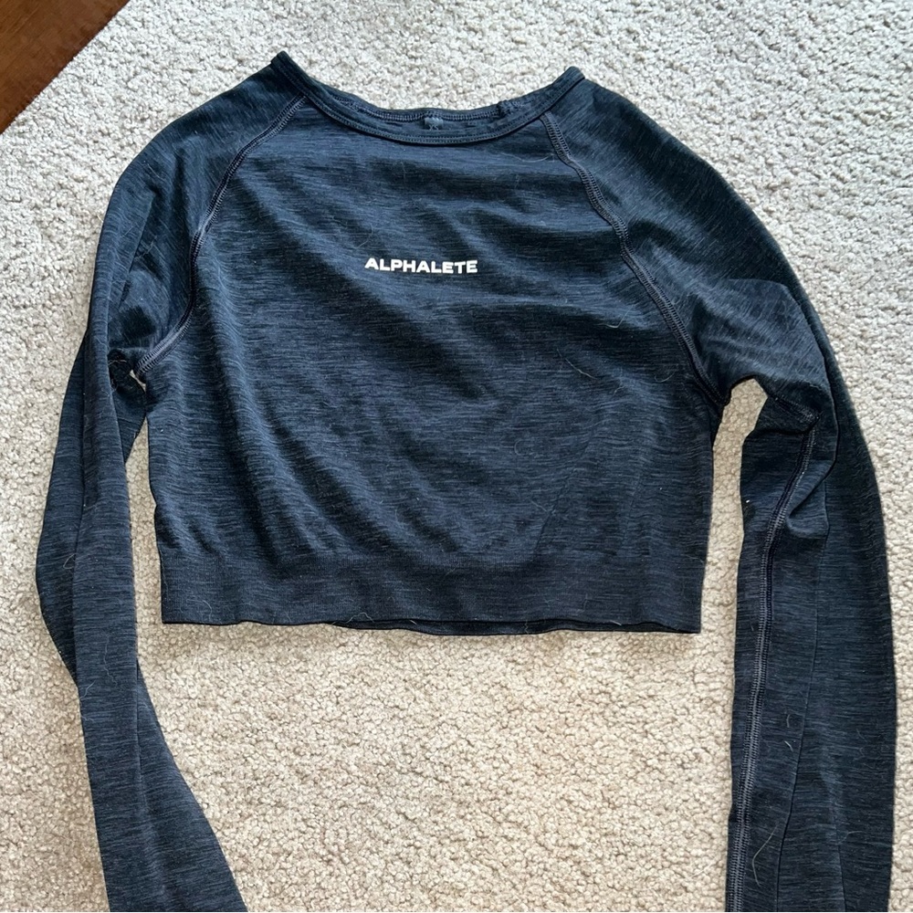 Long Sleeve Alphalete Amplify - Long Sleeve